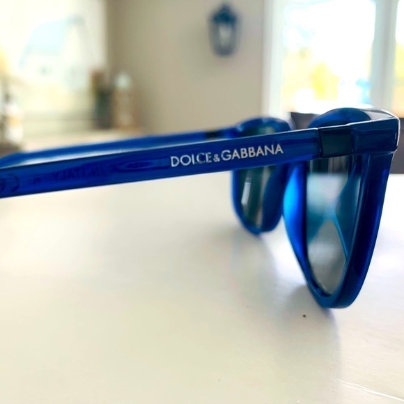 DOLCE & Gabbana Sunglasses - Picture 2 of 14